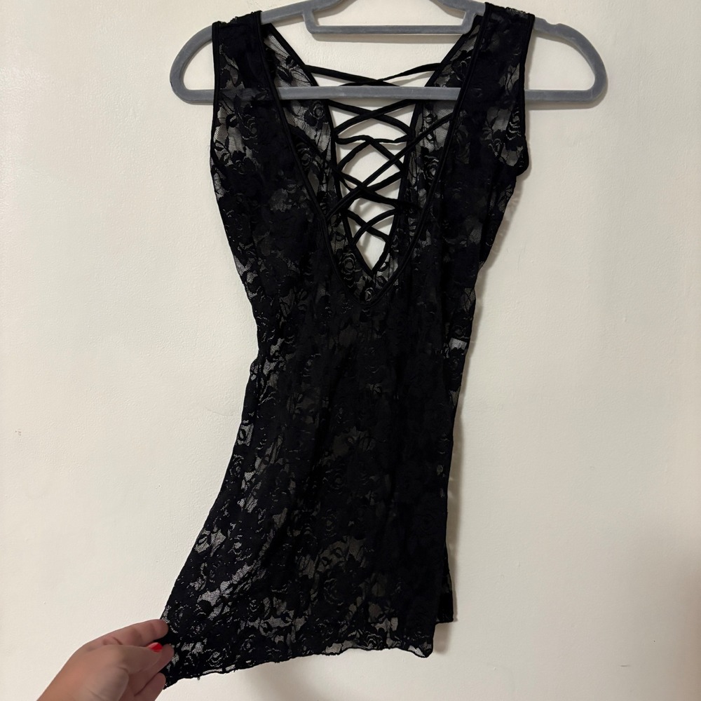 Womens‎ Small Lingerie Top Black Floral Lace Sheer Stretch Layering Whimsigoth